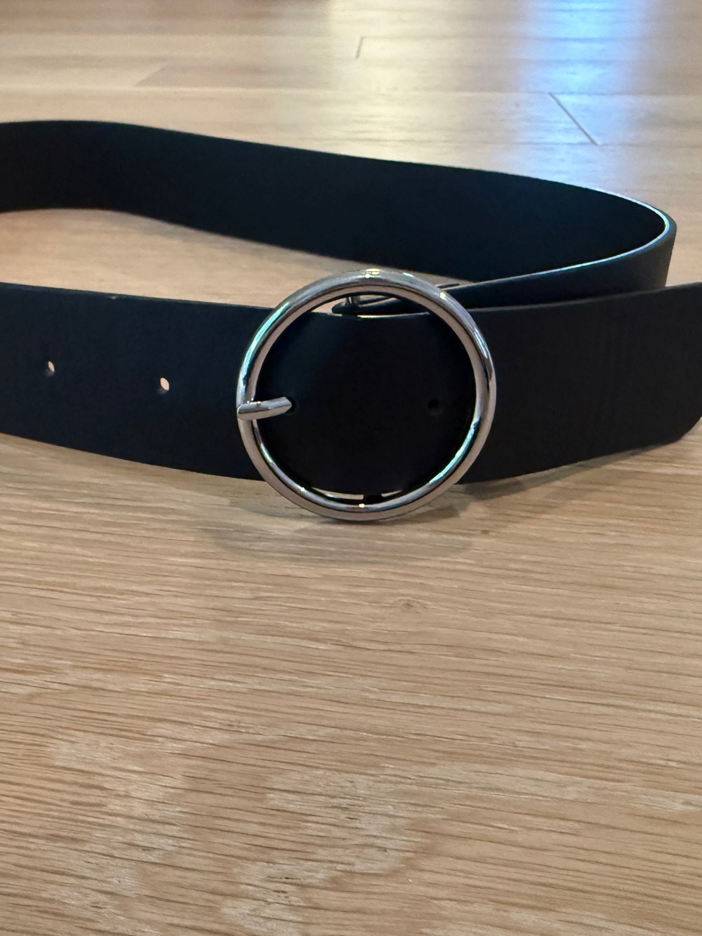 Brandy Melville black belt with silver buckle